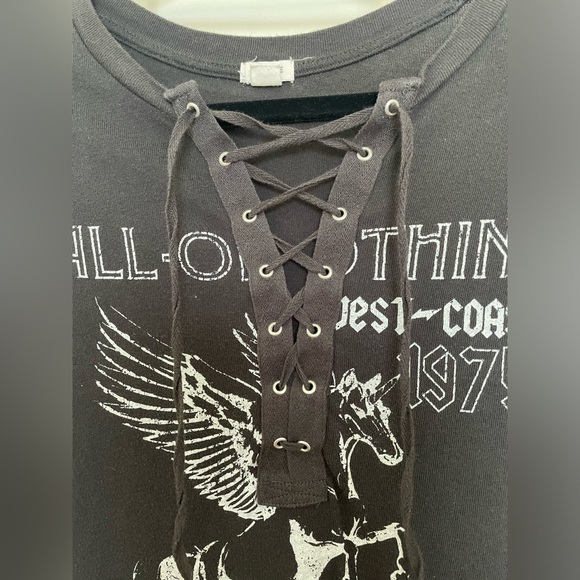 Garage T-Shirt Lace-Up Graphic Band Tee - Picture 2 of 7